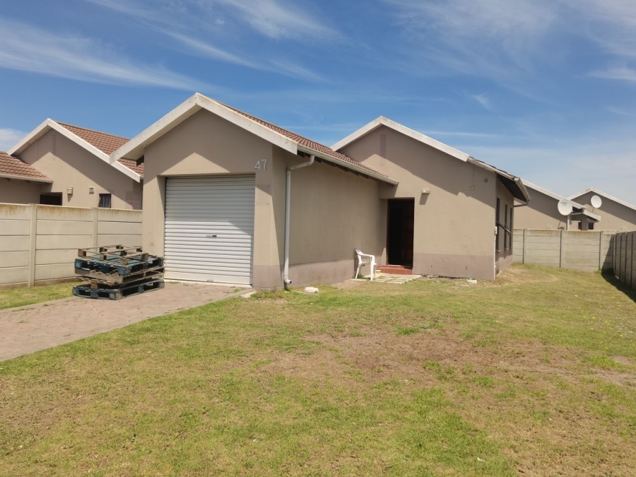 2 Bedroom Property for Sale in Parsonsvlei Eastern Cape
